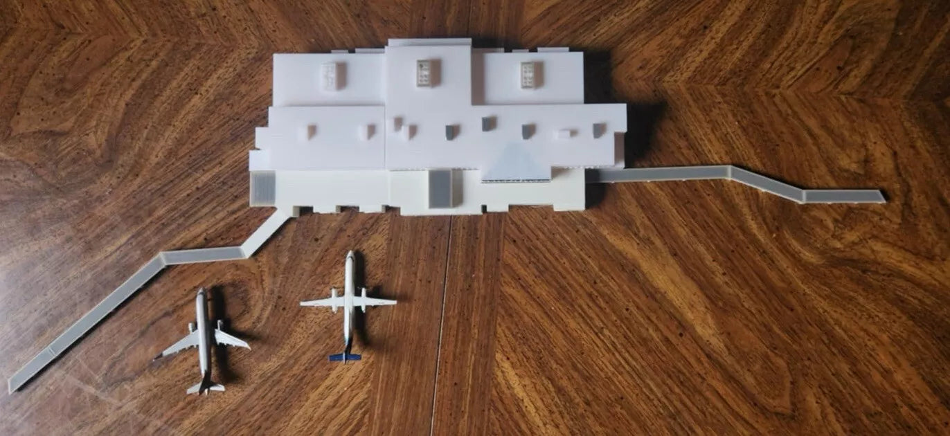 1/72 Airport Terminal (Custom Name)