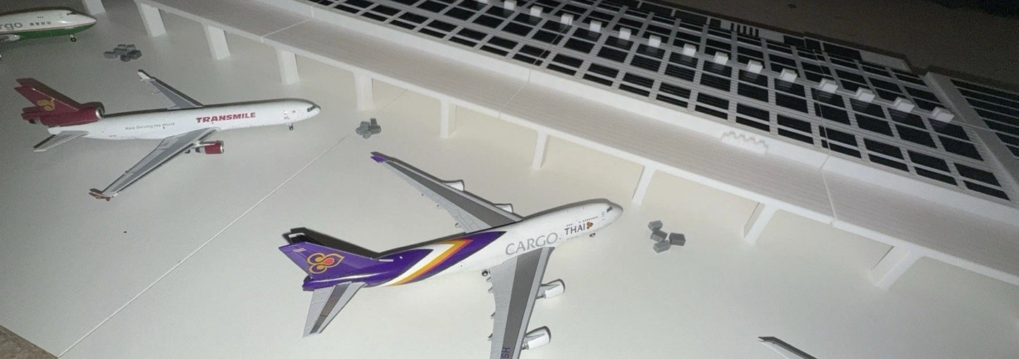 1/200 Cargo Terminal FedEx Kansai