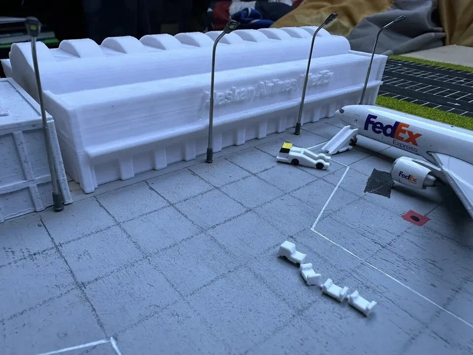 1/500 Cargo Terminal (Name Custom)