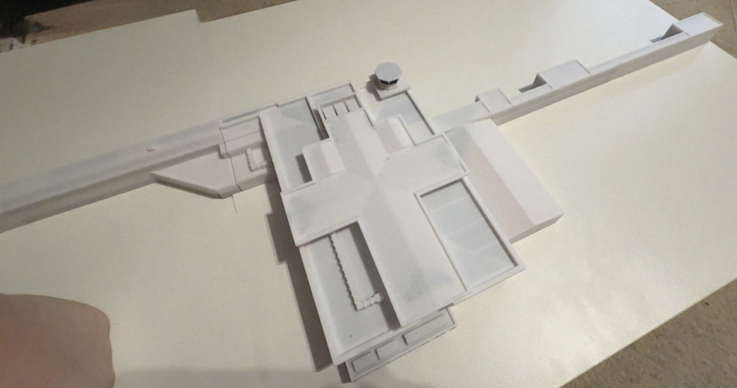 1/144 London City Airport (B/W)