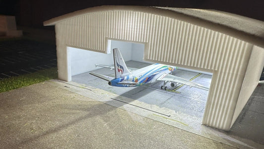 Small Hanger LED (White) 1:144 Diorama Model