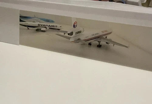 Stansted Diamond Hangar 1:500 Diorama Model