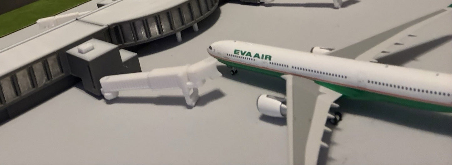 Gatwick North Terminal Concourse 1:200 Diorama Model