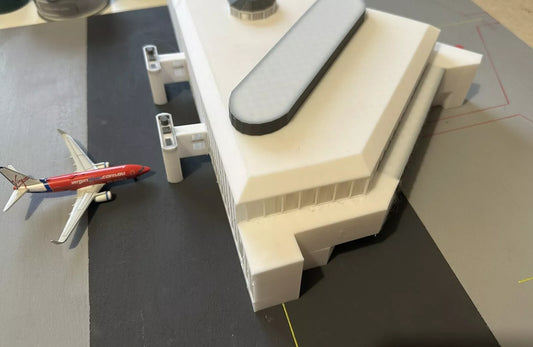 Manchester Airport 3 Gate section 1:400 Diorama Model