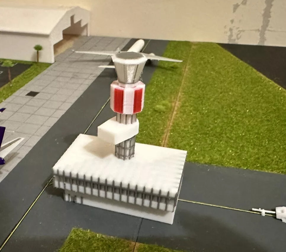 1/200 Rotterdam ATC Tower