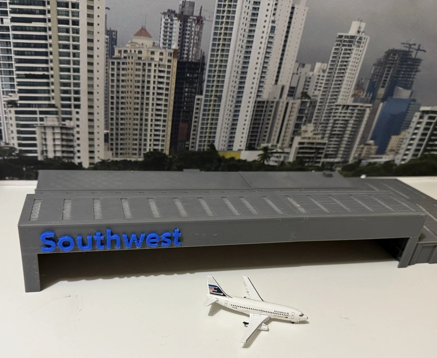 Any Airline Name Hangar 1/200 (LEDS) (Read Des)