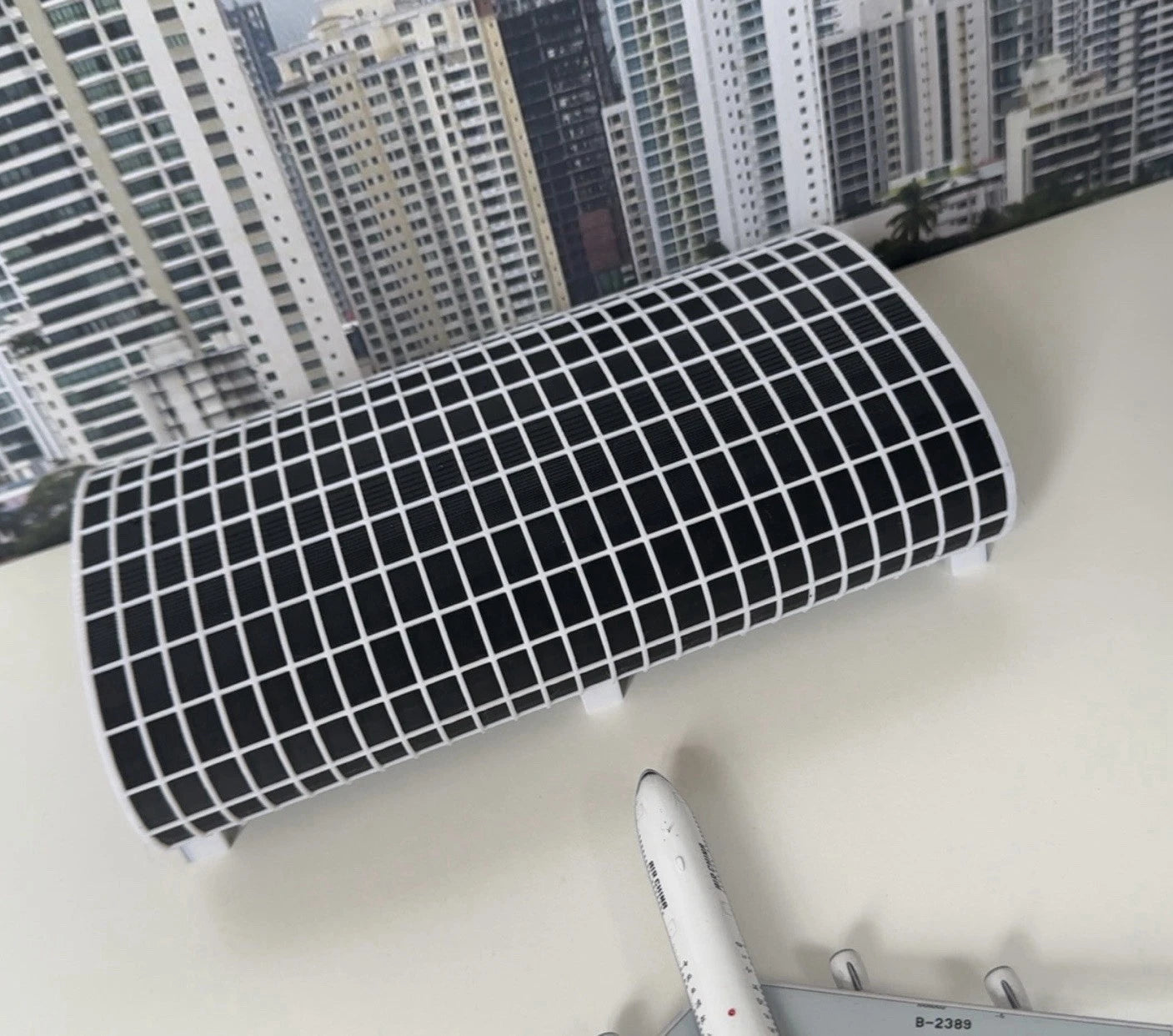 1:500 White Model Airport Terminal (B/W)