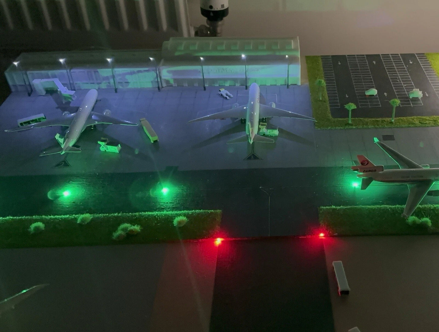 1/200 Ultimate Large Airport LED pack