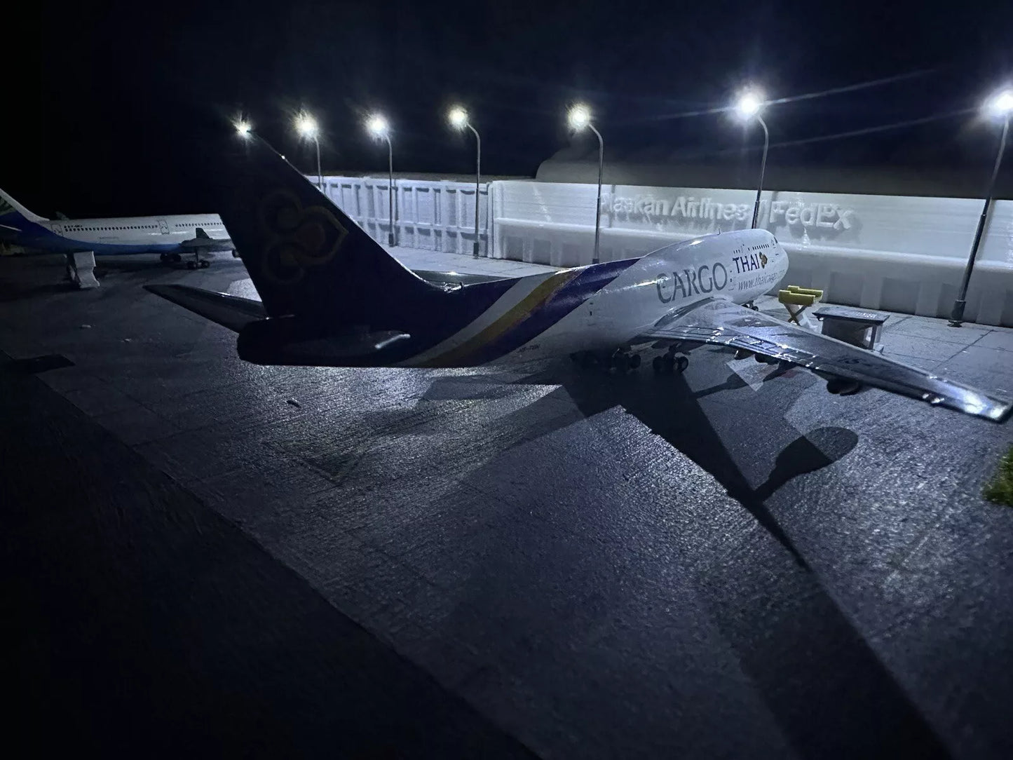 1/500 Custom Projects Terminal/Building (Real/Fictional) (Read Disc)