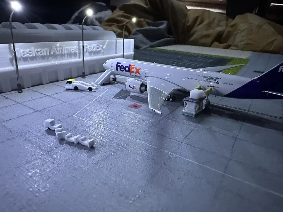 1/500 Cargo Terminal (Name Custom)