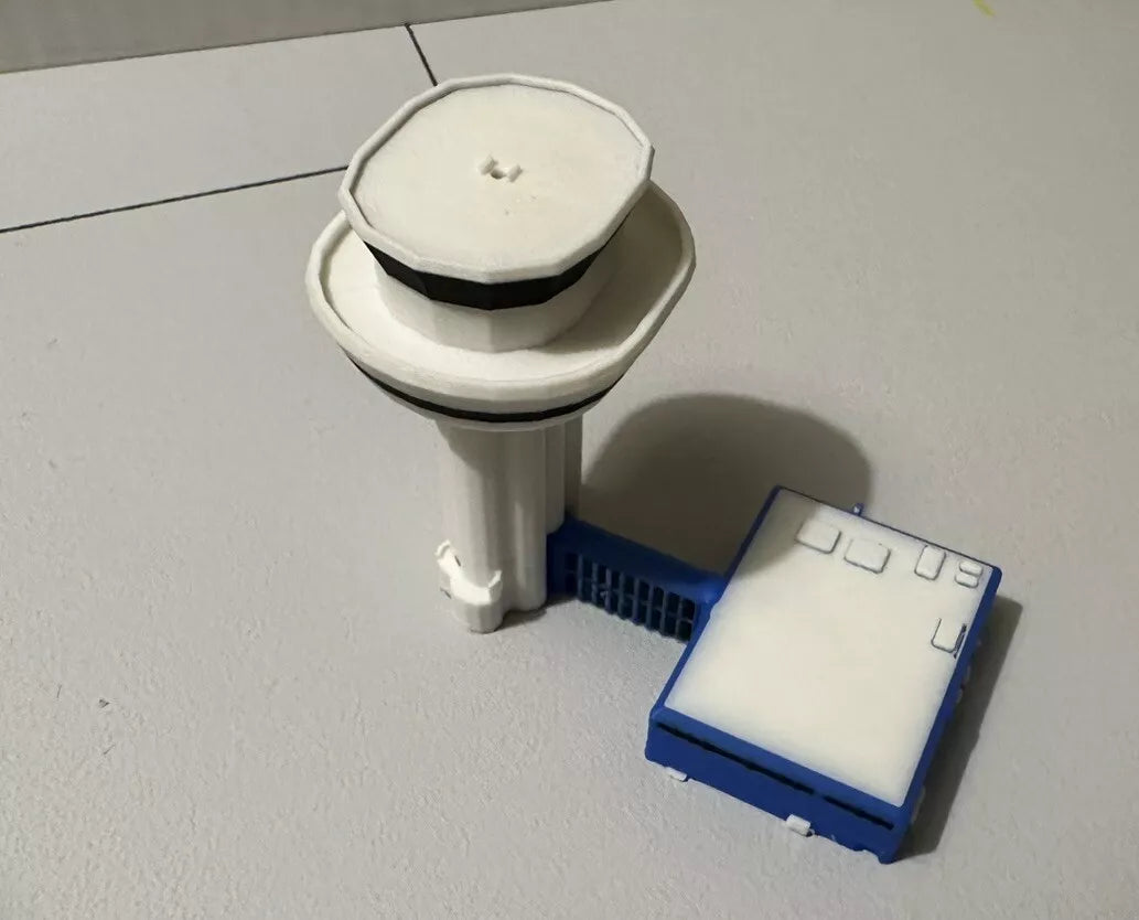 1/500 Gatwick ATC tower + LED