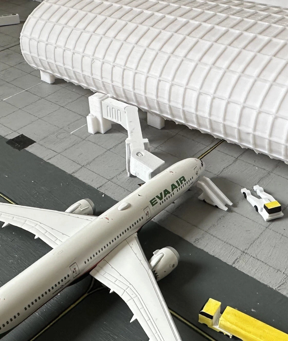 1:500 White Model Airport Terminal