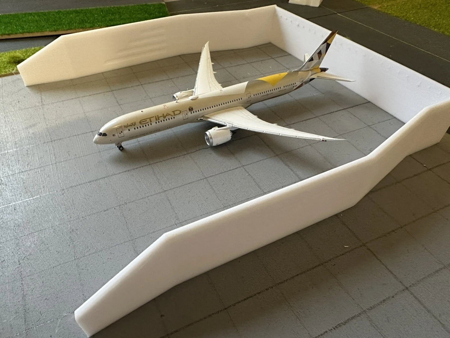 1/400 Ground Running Test Bay