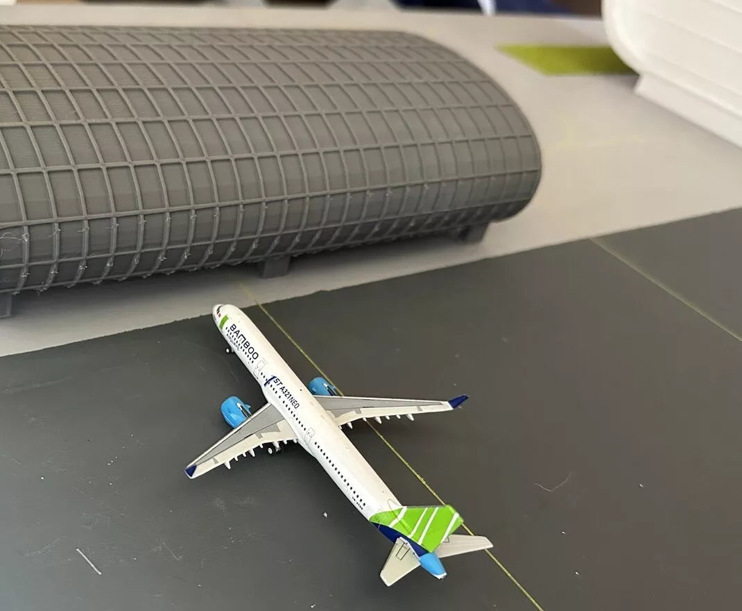 1:500 Grey Model Airport Terminal
