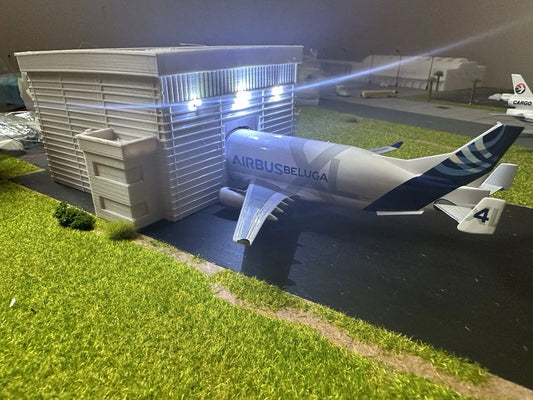 1/200 Airbus Beluga Hangar Wales (Can Also Fit Other Types On Request)
