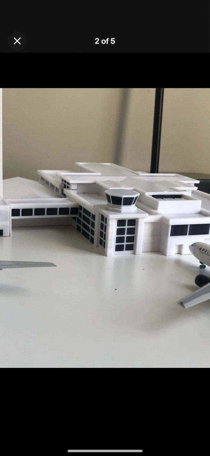 1/200 London City Airport (B/W)