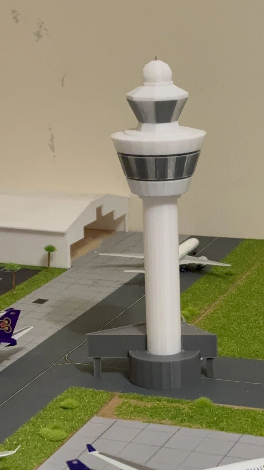 1/500 EHAM Amsterdam Schiphol ATC Tower + LEDS