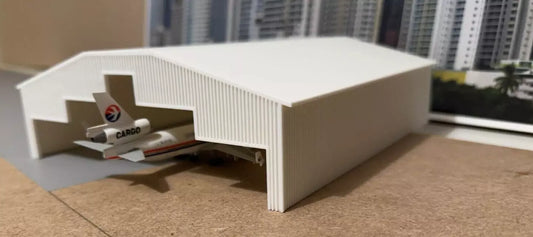Large Hanger (White) 1:400 Diorama Model