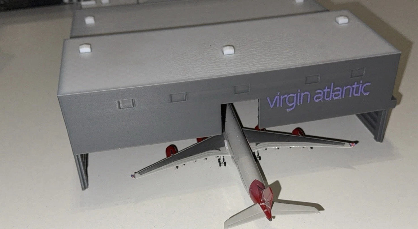1/200 Virgin Atlantic Hangar Heathrow