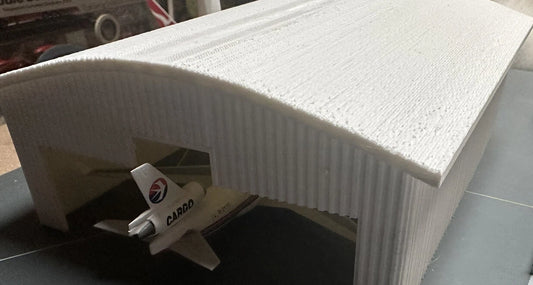 Medium Hanger (White) 1:400 Diorama Model