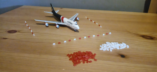 (200x) Barrier Blocks Red + White 1:144 Diorama Accessories