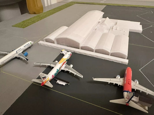 1/400 Bournemouth Airport terminal