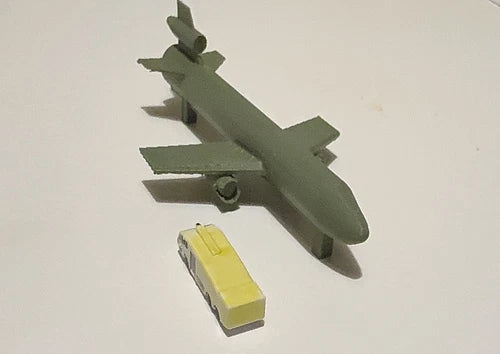 1/400 Fire Training Aircraft