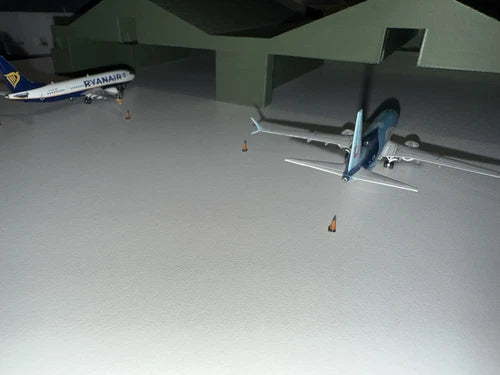 1/400 Duel Hangar