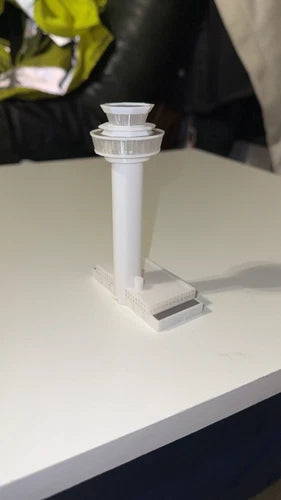 Stansted ATC Tower High Detailed (LED) 1/400